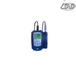 نمای رو به رو از دستگاه سنجش EC-TDS-SAL و دمای پرتابل شرکت آکوالیتیک مدل SD320