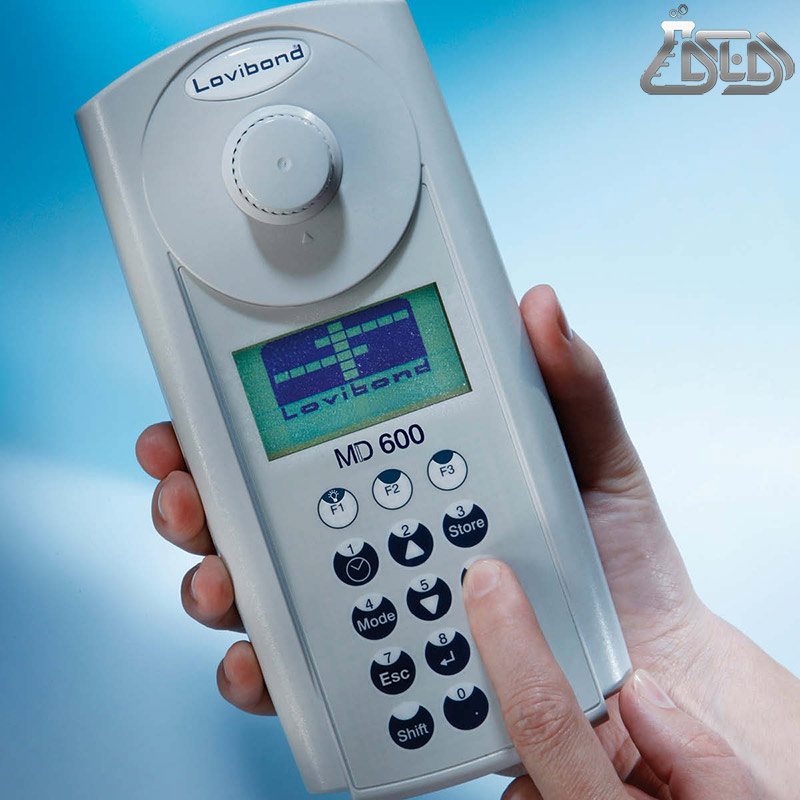 فتومتر پرتابل مدل MD600 محصول کمپانی LOVIBOND